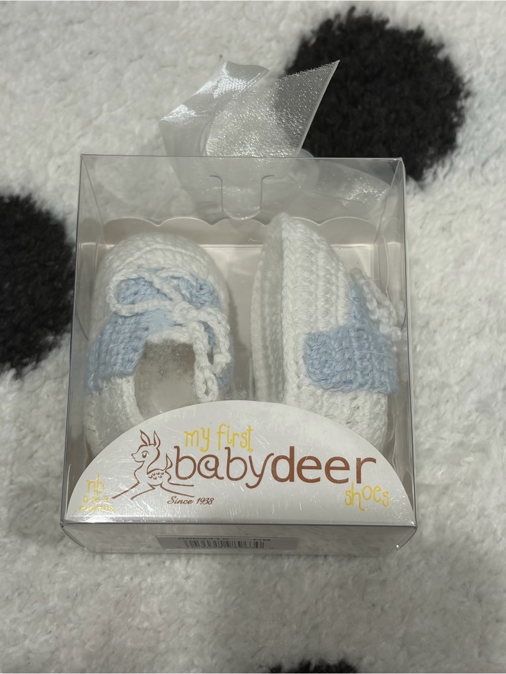 Baby Deer Knit Baby Shoes in White and Light Blue